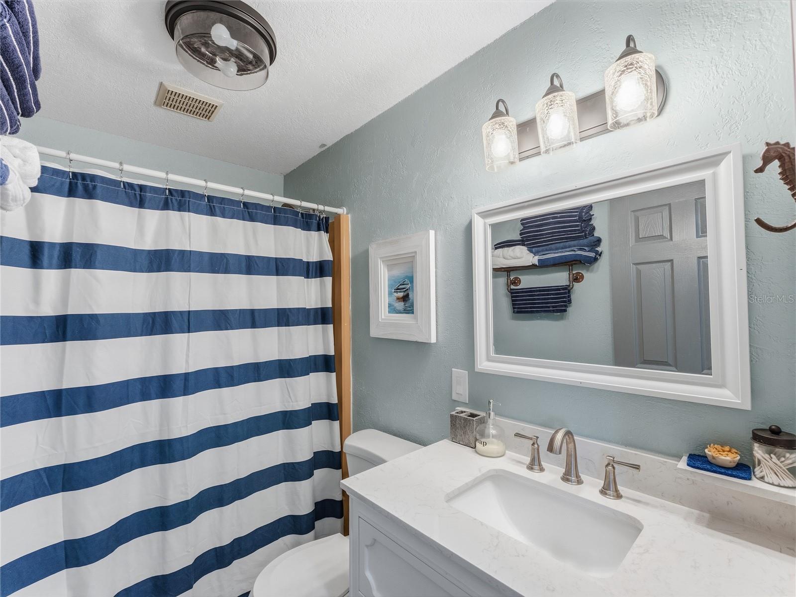 Image 43 of 75 For 3173 Gulfview Drive