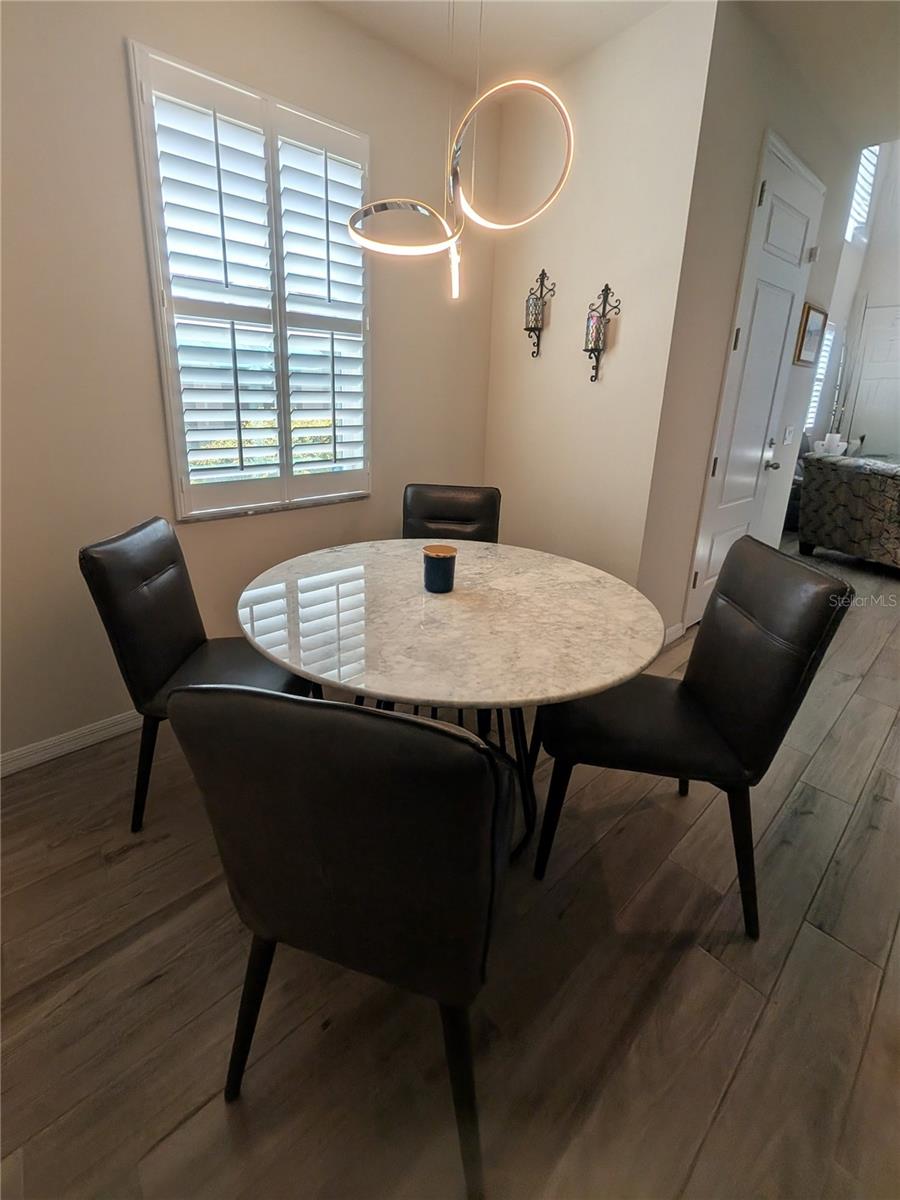 Image 15 of 33 For 1968 Marlington Way