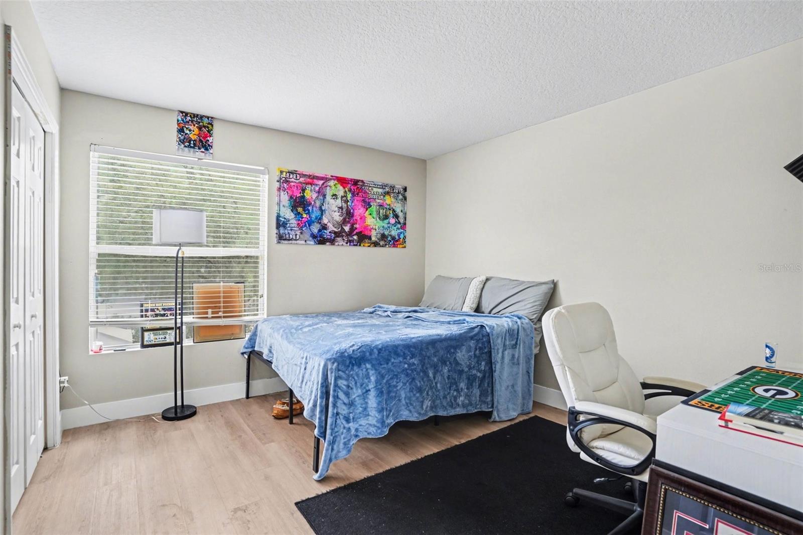 Image 19 of 25 For 8105 River Mont Way