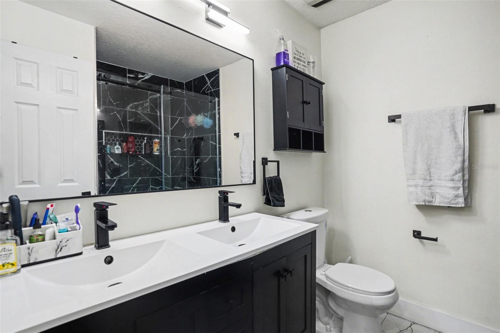 Image 20 of 25 For 8105 River Mont Way