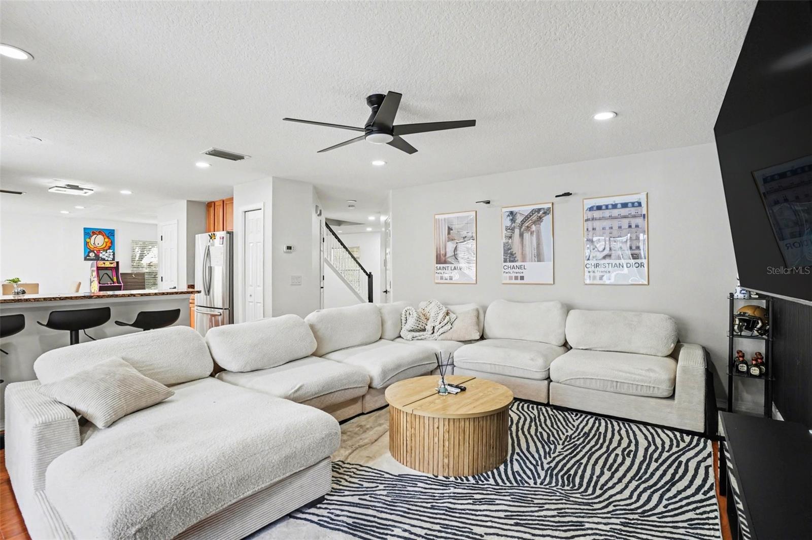 Image 6 of 25 For 8105 River Mont Way