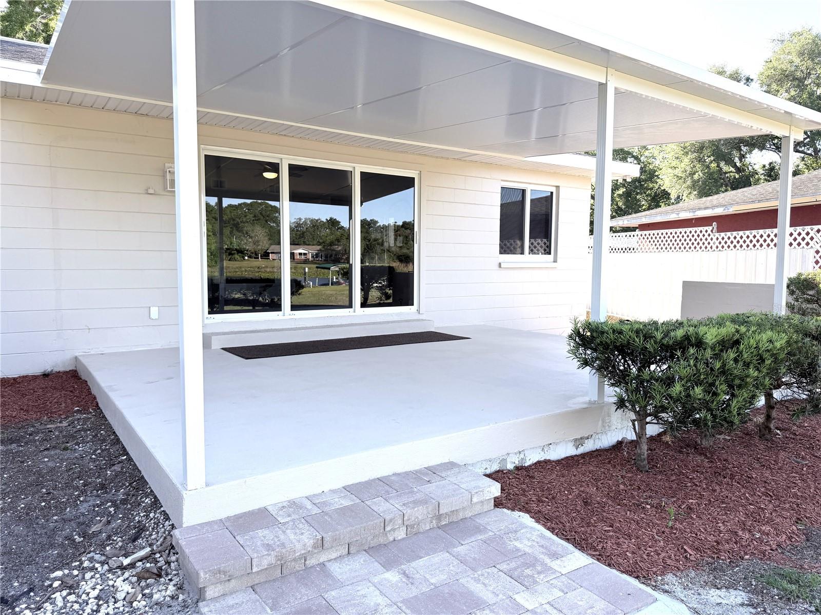 Listing photo id 17 for 11505 Rome Avenue