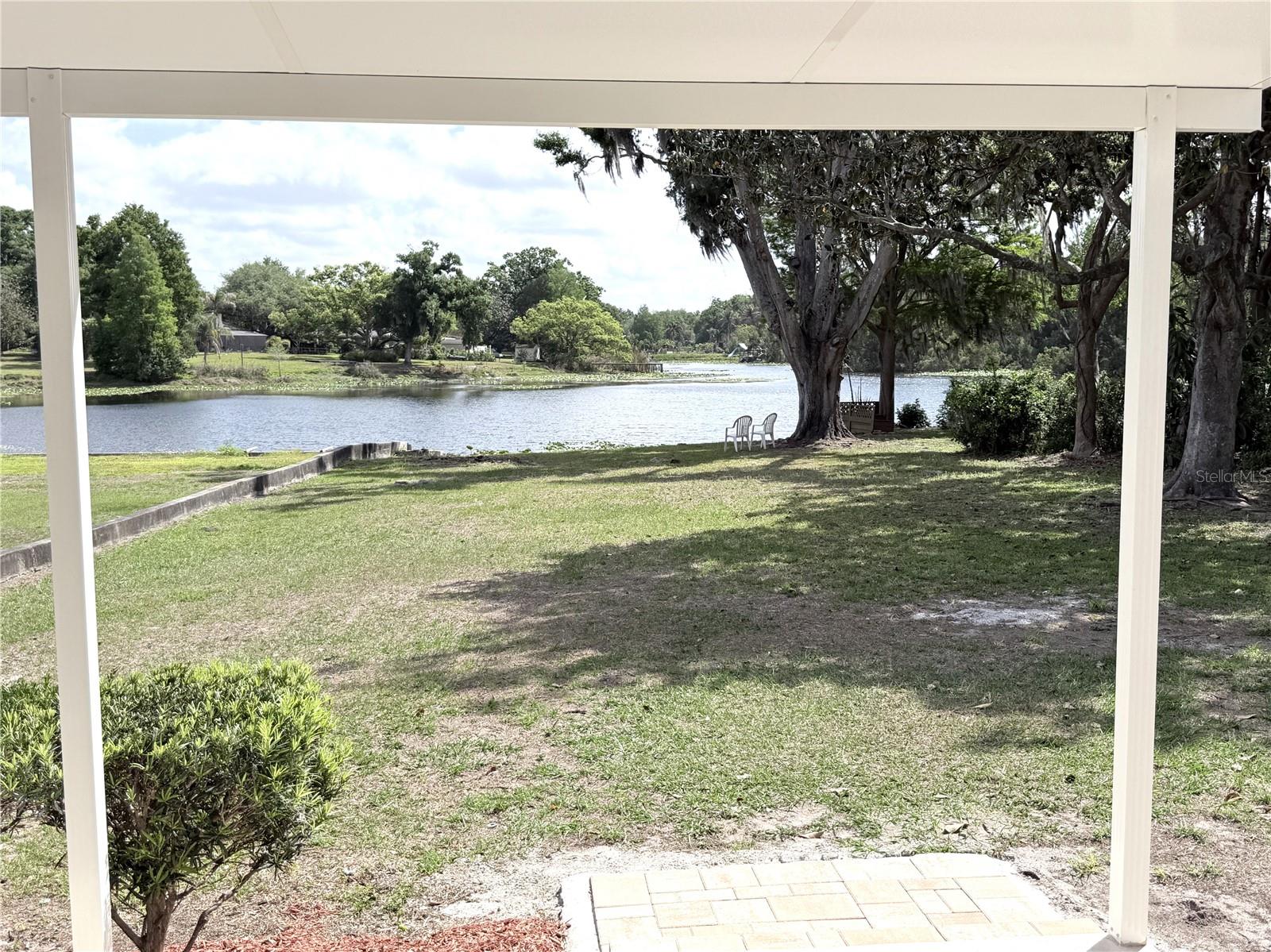 Listing photo id 18 for 11505 Rome Avenue