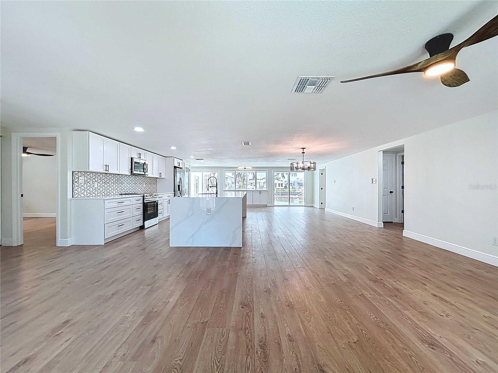 Image 17 of 100 For 5040 Glenn Drive