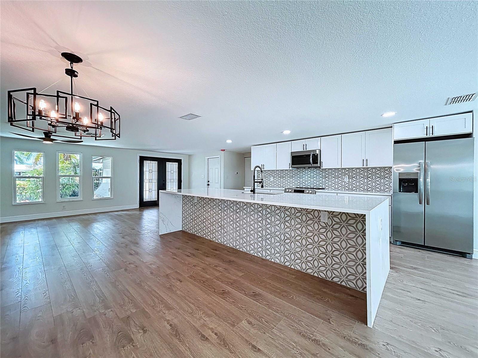 Image 22 of 100 For 5040 Glenn Drive