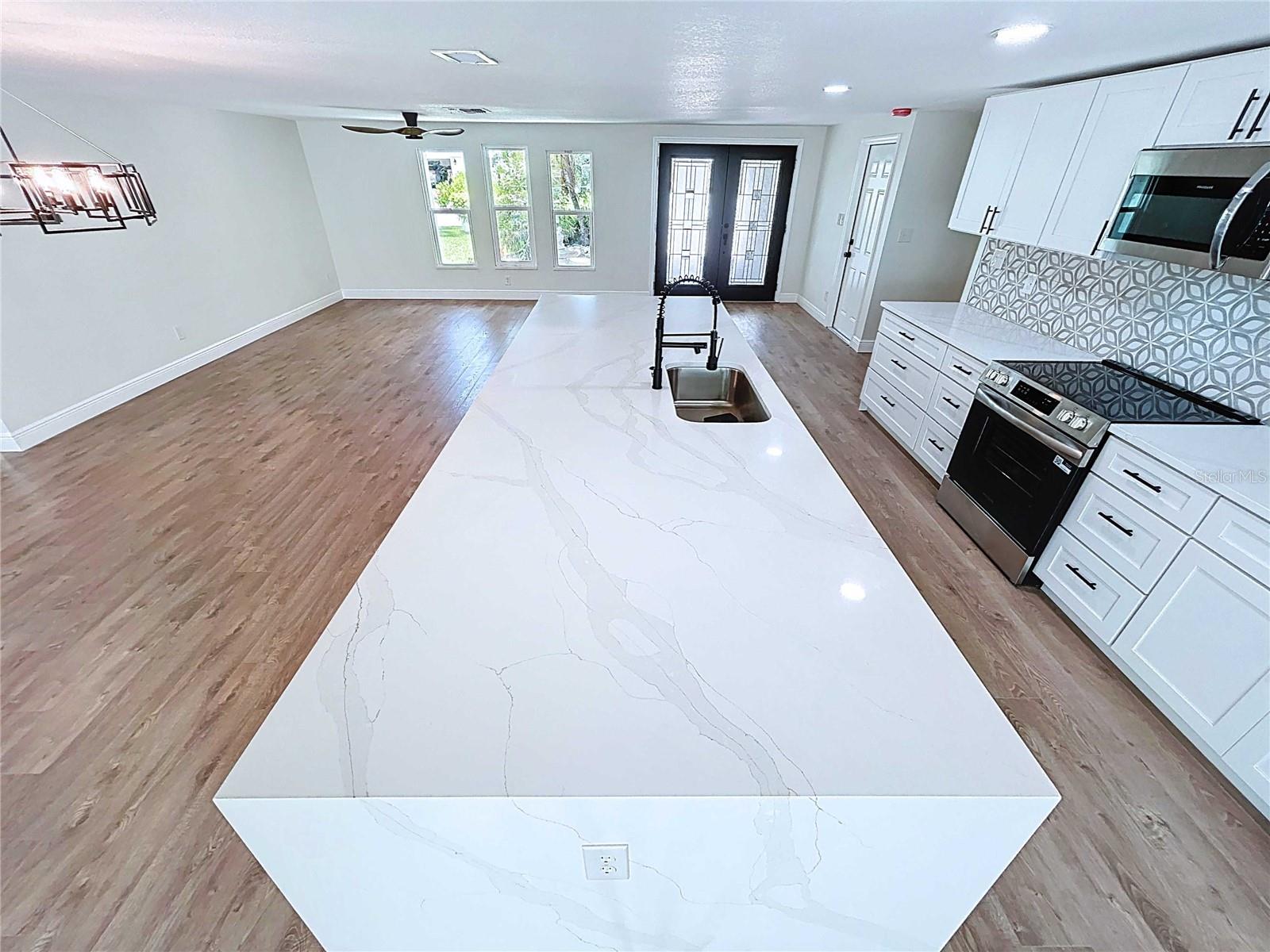 Image 23 of 100 For 5040 Glenn Drive