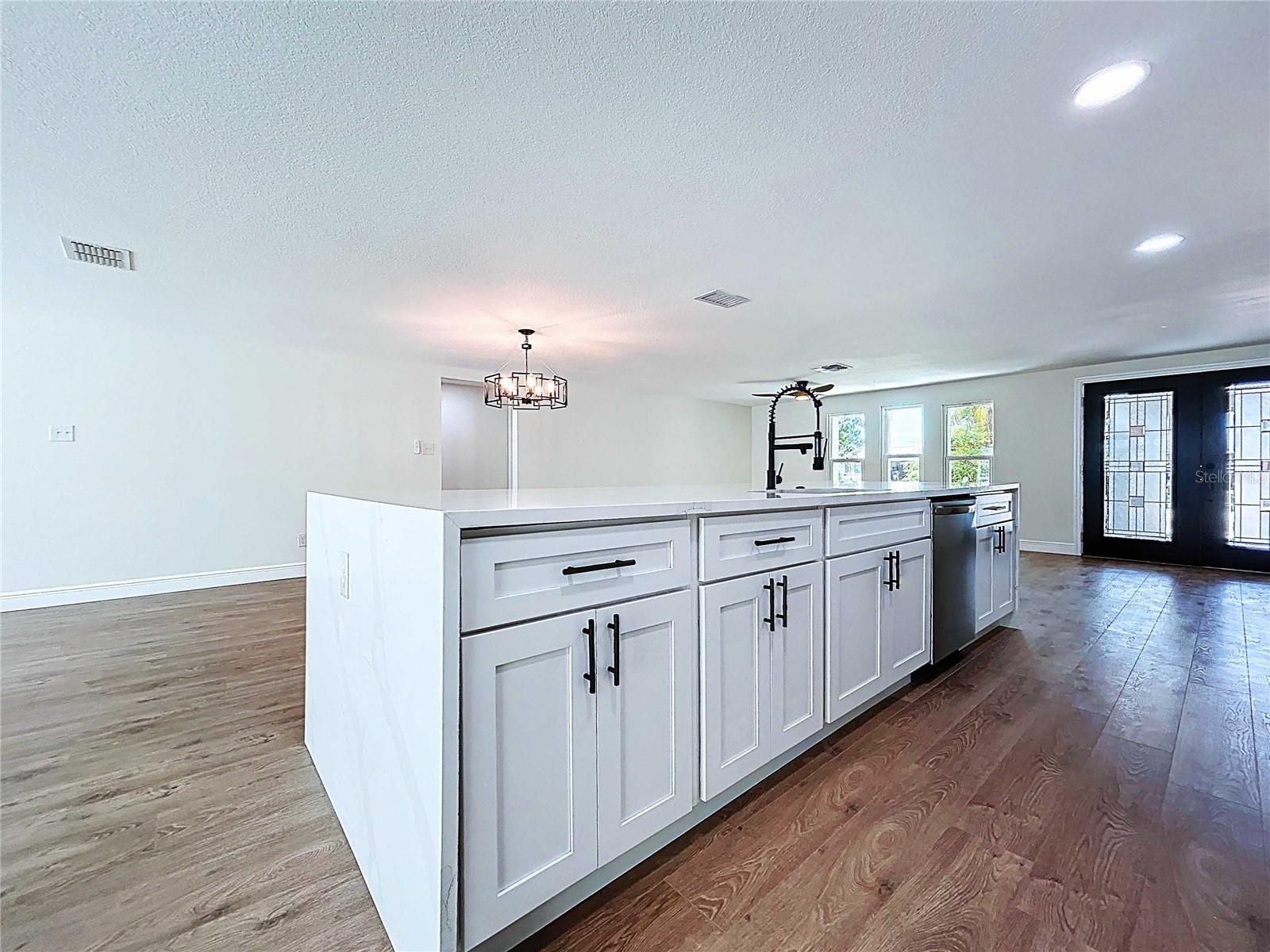 Image 30 of 100 For 5040 Glenn Drive