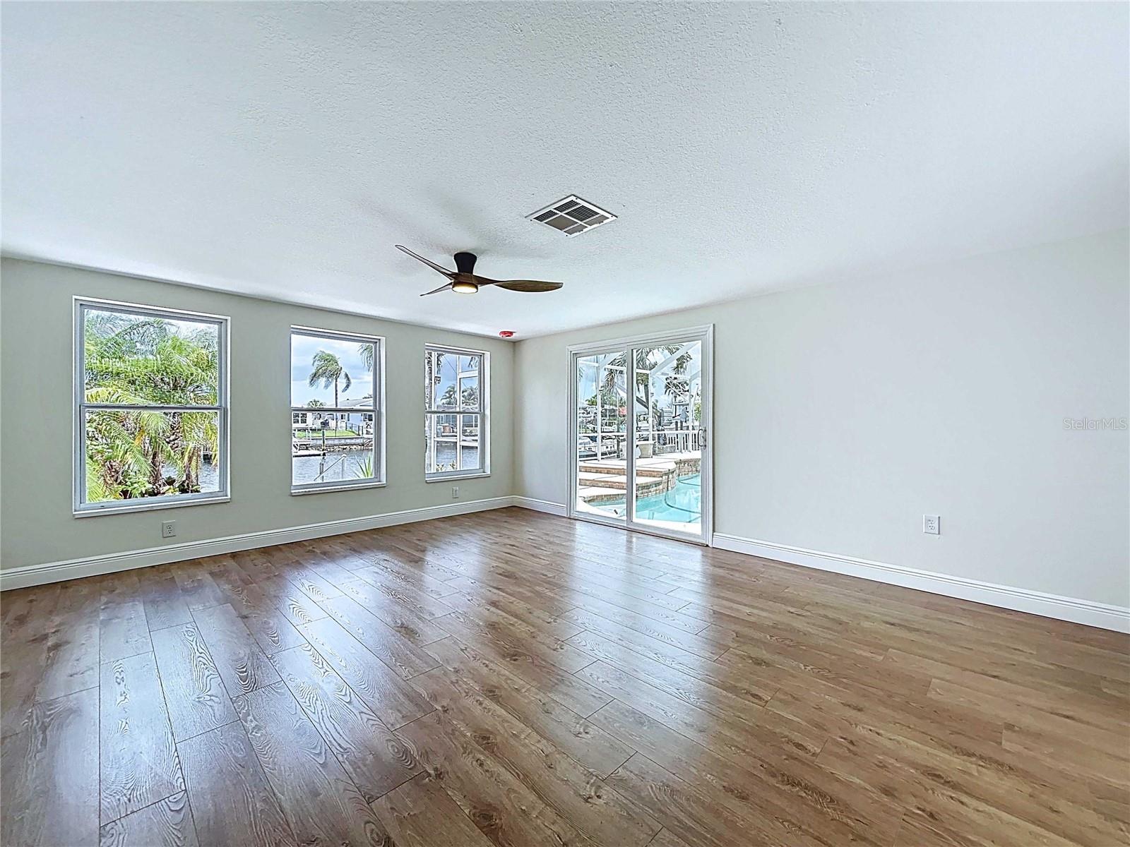 Image 39 of 100 For 5040 Glenn Drive