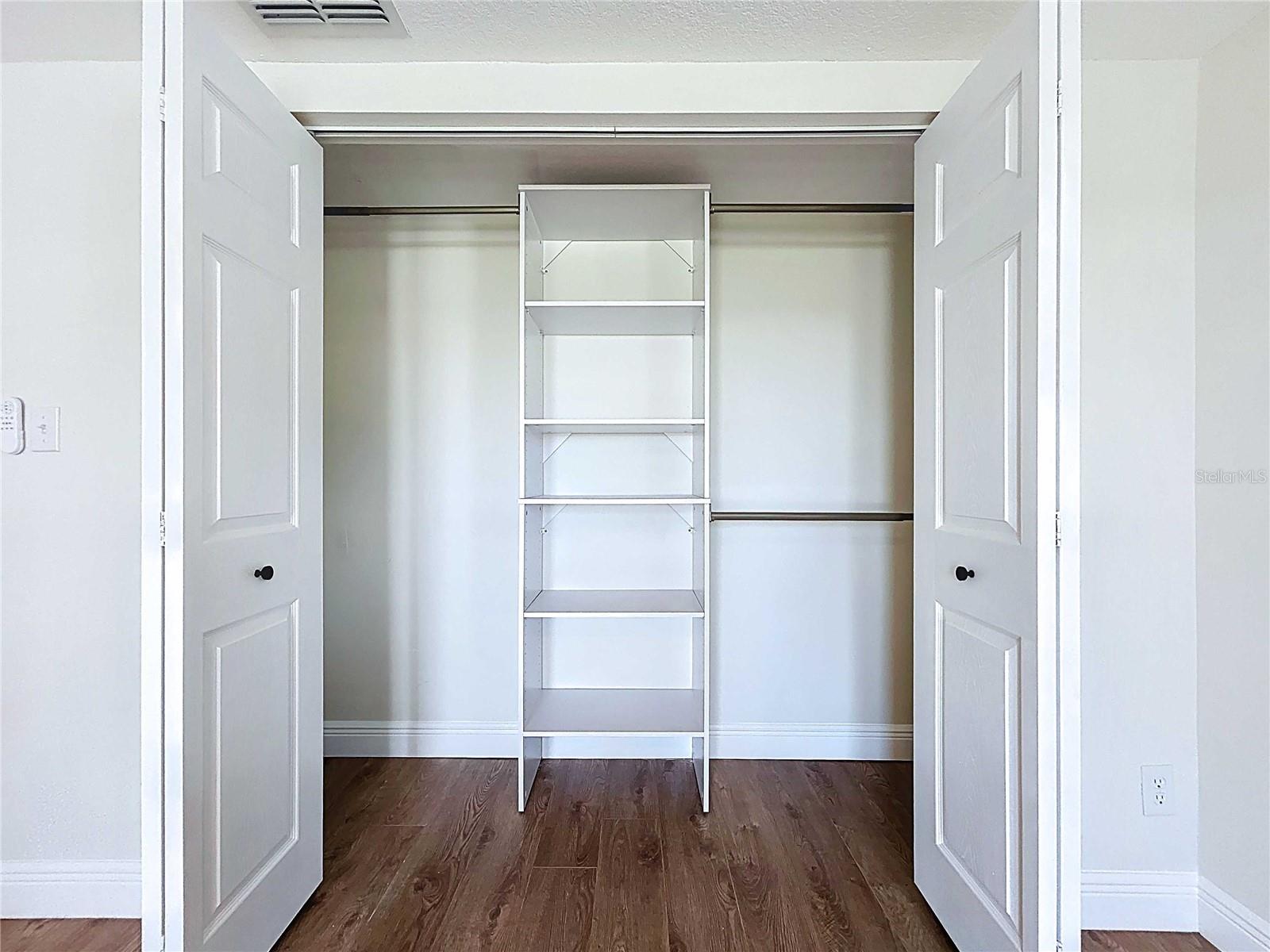 Image 54 of 100 For 5040 Glenn Drive