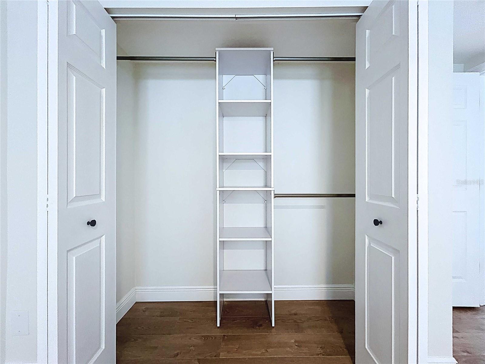 Image 57 of 100 For 5040 Glenn Drive