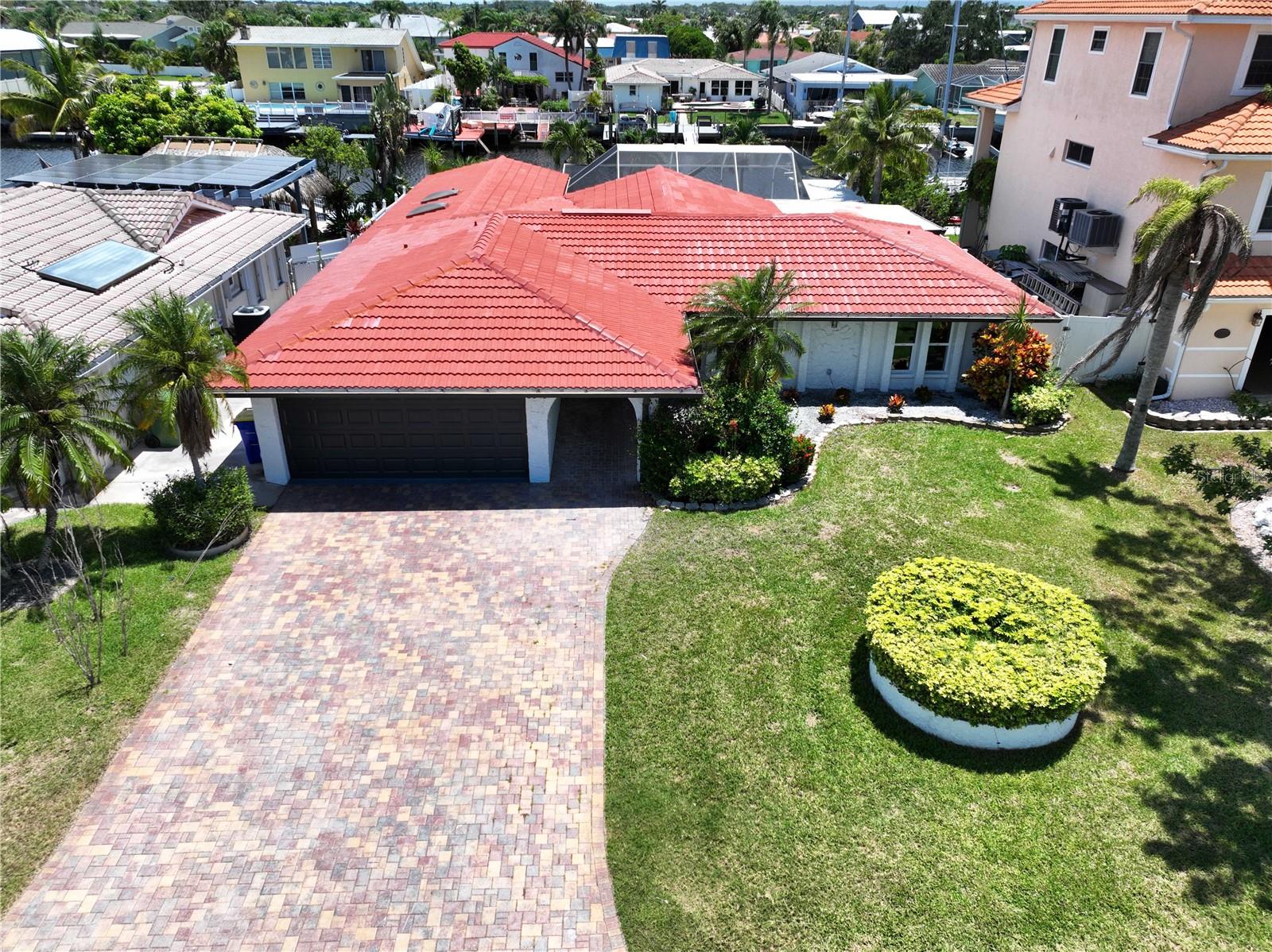 Image 86 of 100 For 5040 Glenn Drive