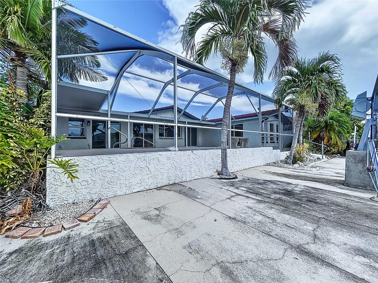 Image 9 of 100 For 5040 Glenn Drive