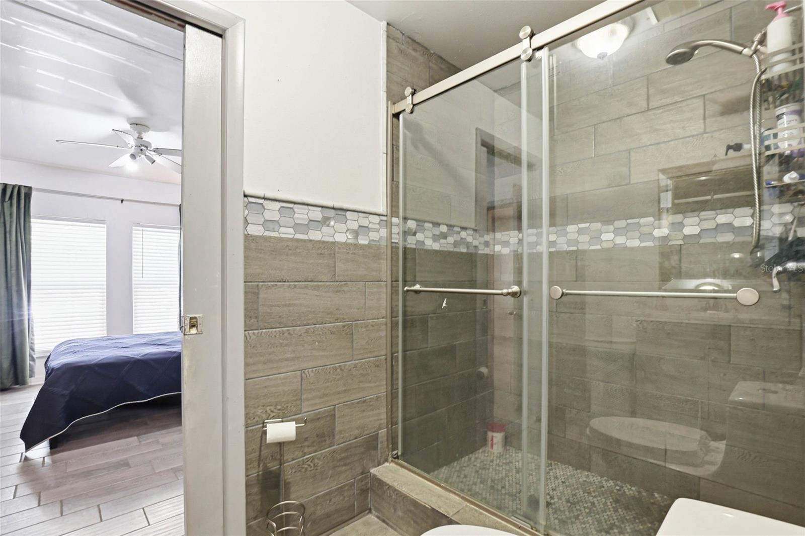 Image 25 of 60 For 30151 Lynne Drive