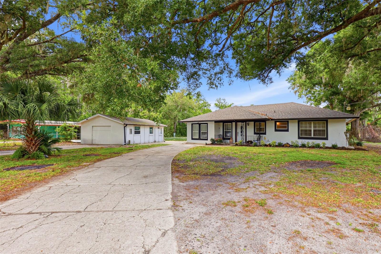 Image 3 of 60 For 30151 Lynne Drive