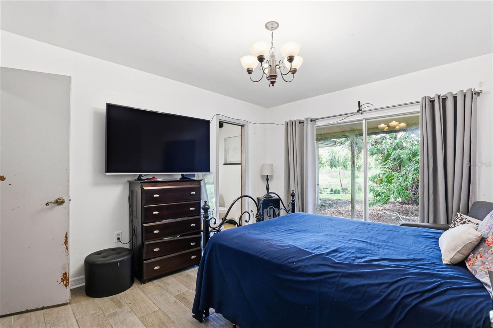 Image 35 of 60 For 30151 Lynne Drive