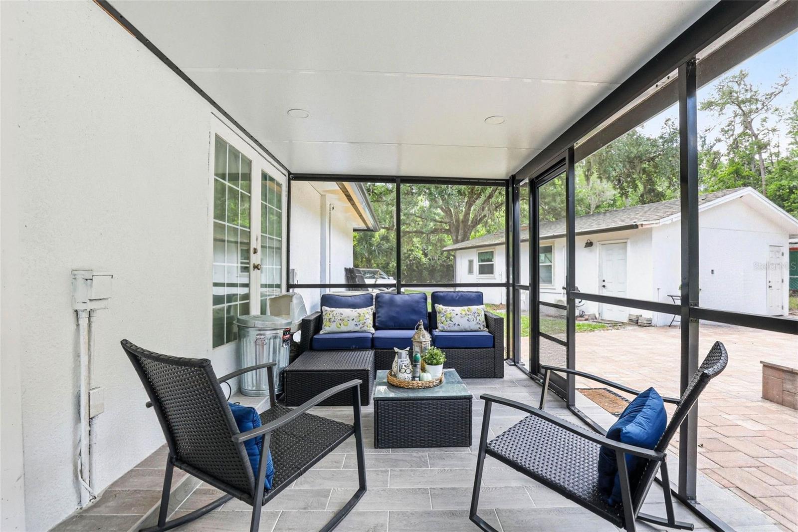 Image 49 of 60 For 30151 Lynne Drive