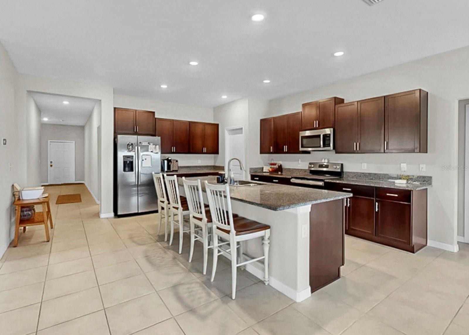 Image 22 of 54 For 16568 Delia Street