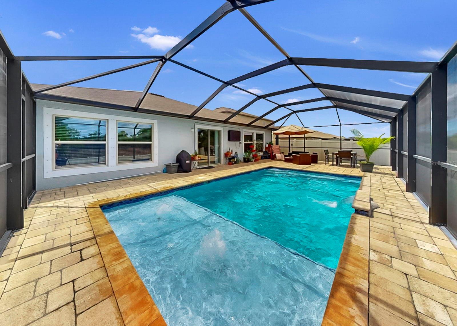 Image 27 of 54 For 16568 Delia Street