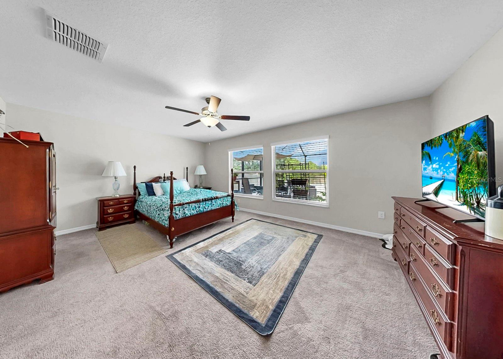 Image 39 of 54 For 16568 Delia Street