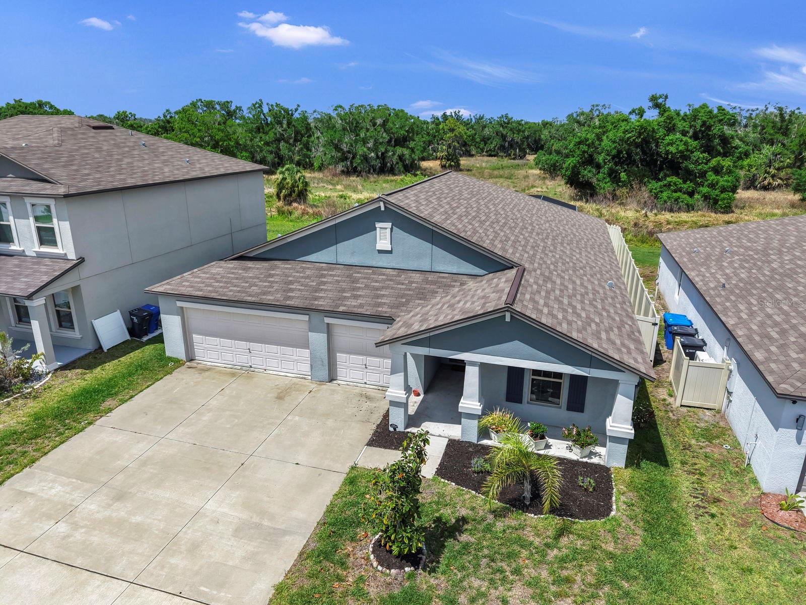 Image 4 of 54 For 16568 Delia Street