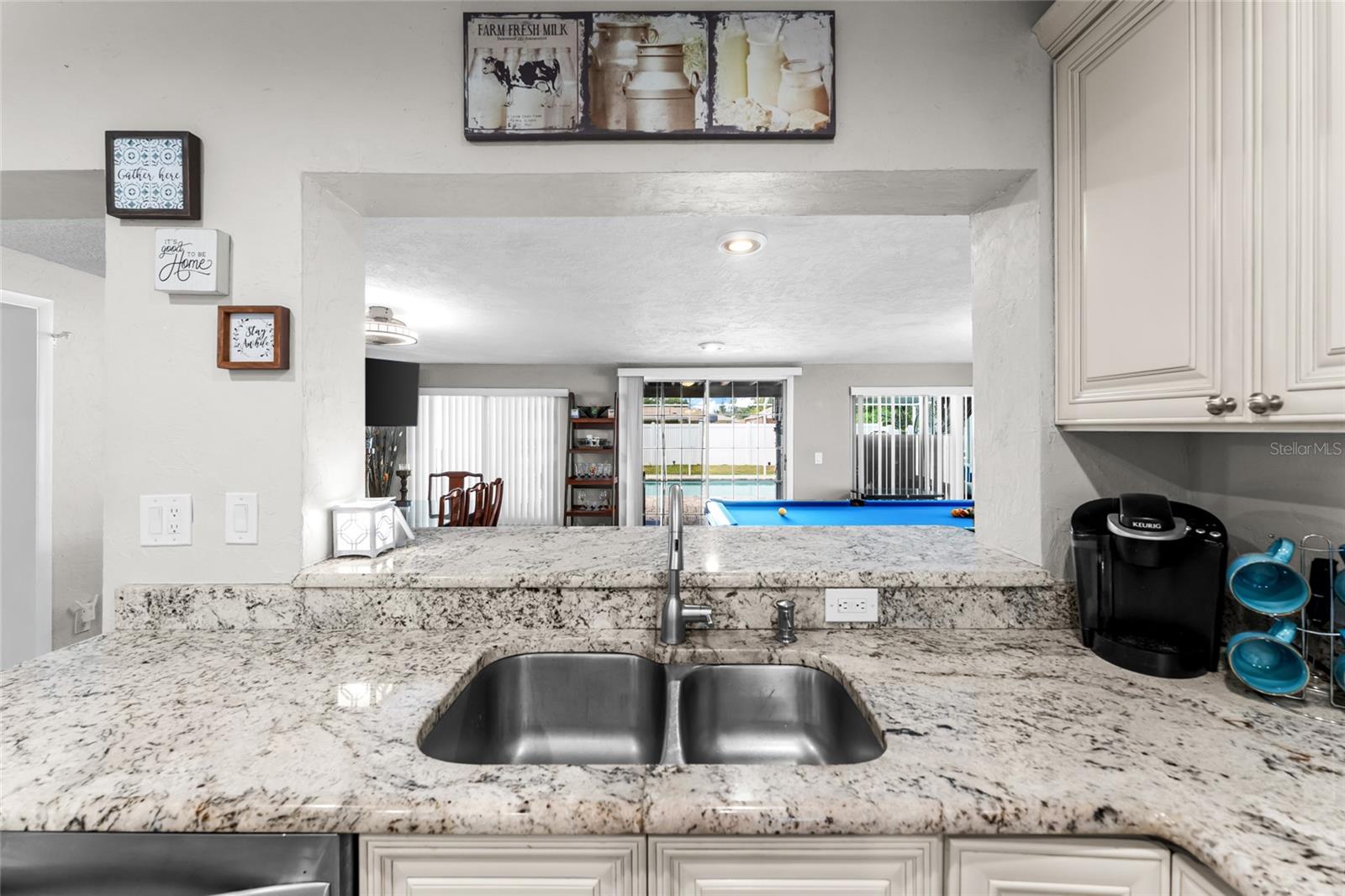 Image 11 of 68 For 4533 20th Avenue N