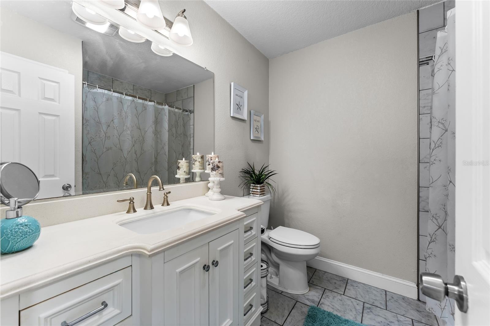 Image 12 of 68 For 4533 20th Avenue N