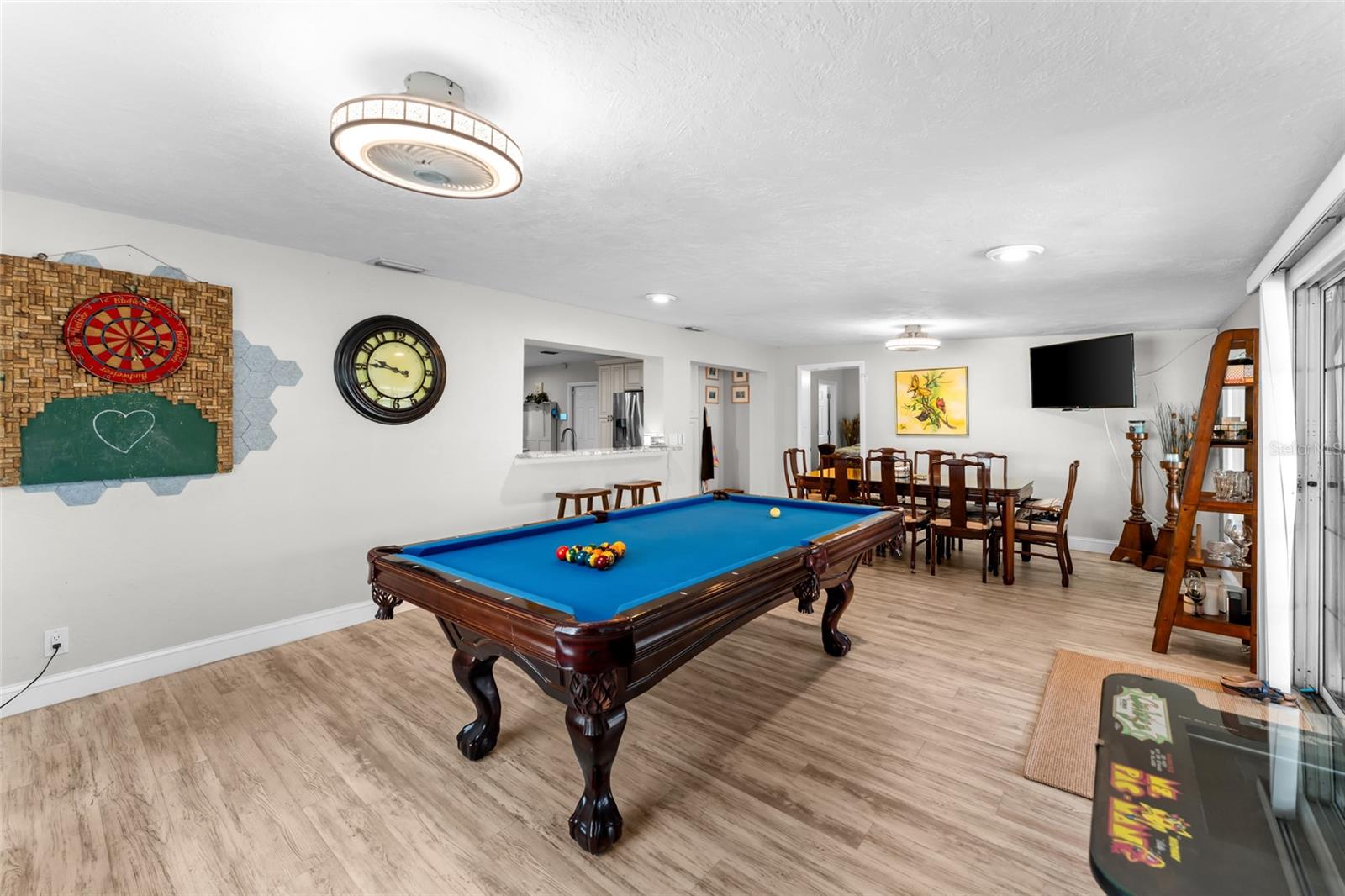 Image 23 of 68 For 4533 20th Avenue N