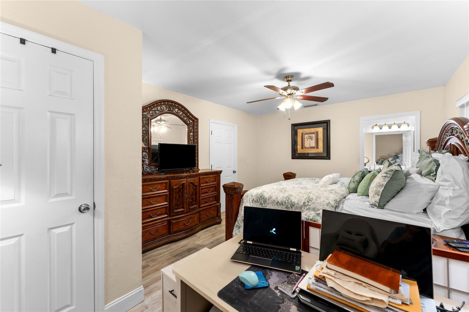 Image 29 of 68 For 4533 20th Avenue N