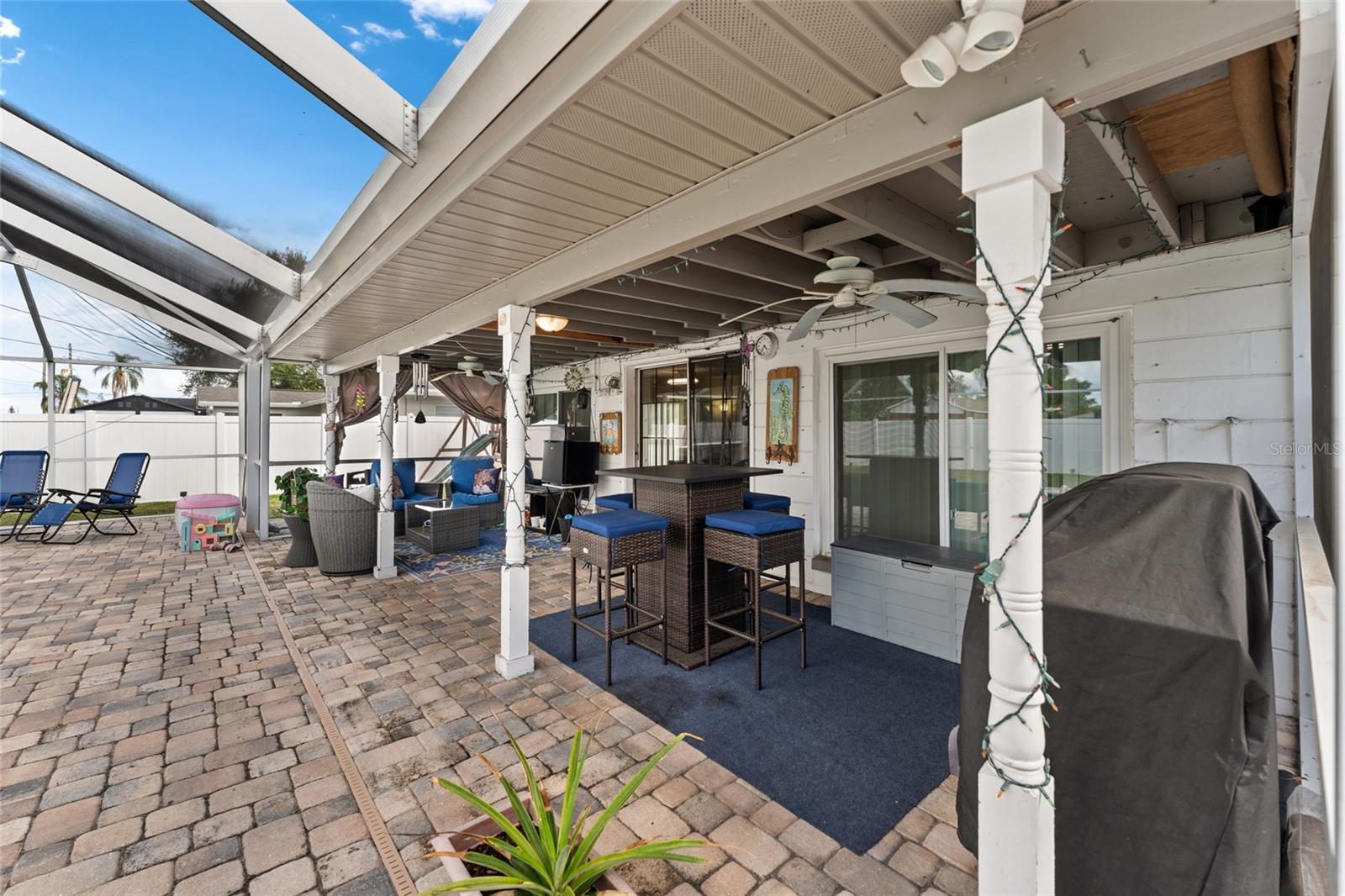 Image 33 of 68 For 4533 20th Avenue N