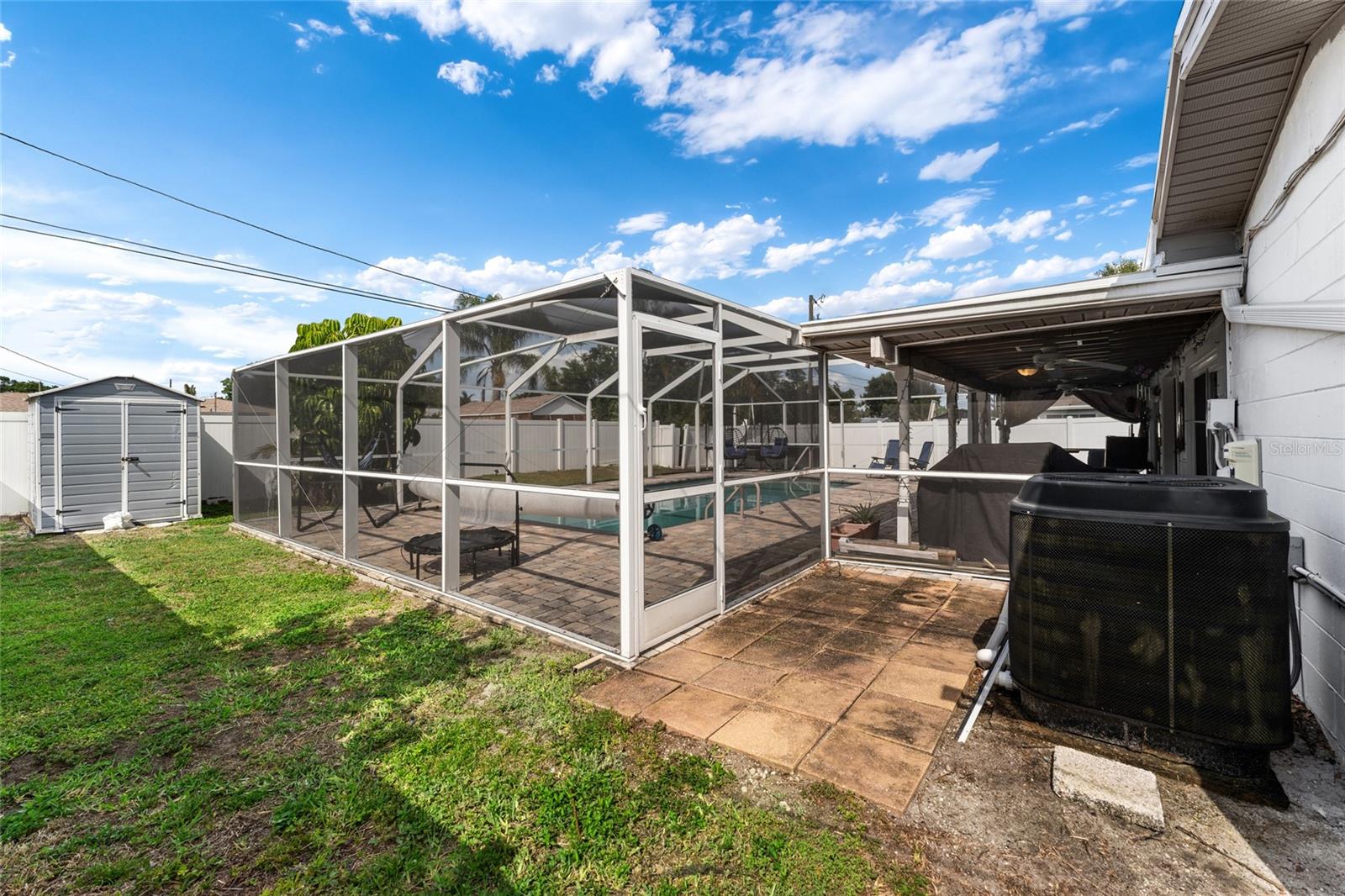 Image 38 of 68 For 4533 20th Avenue N