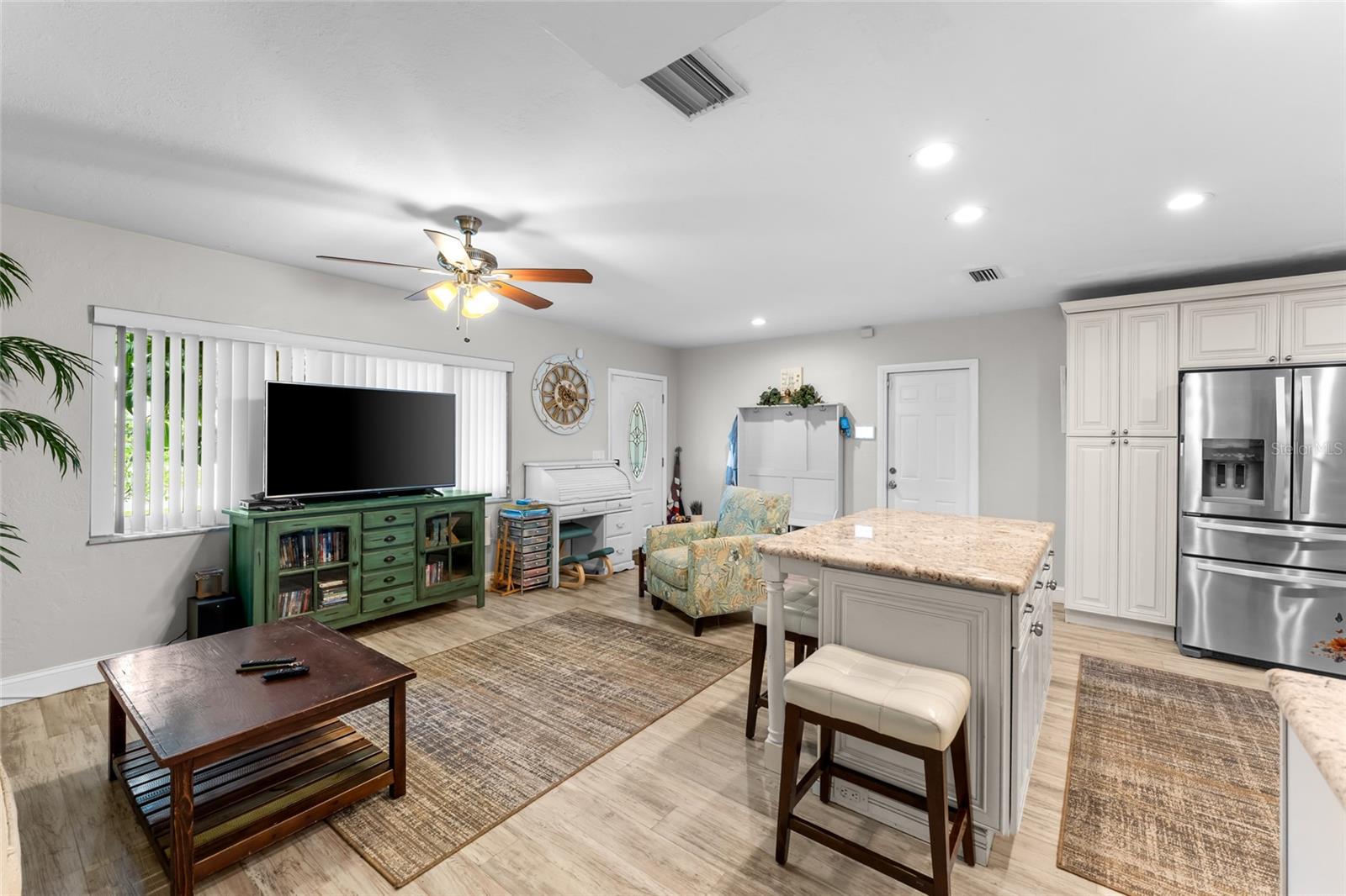 Image 5 of 68 For 4533 20th Avenue N