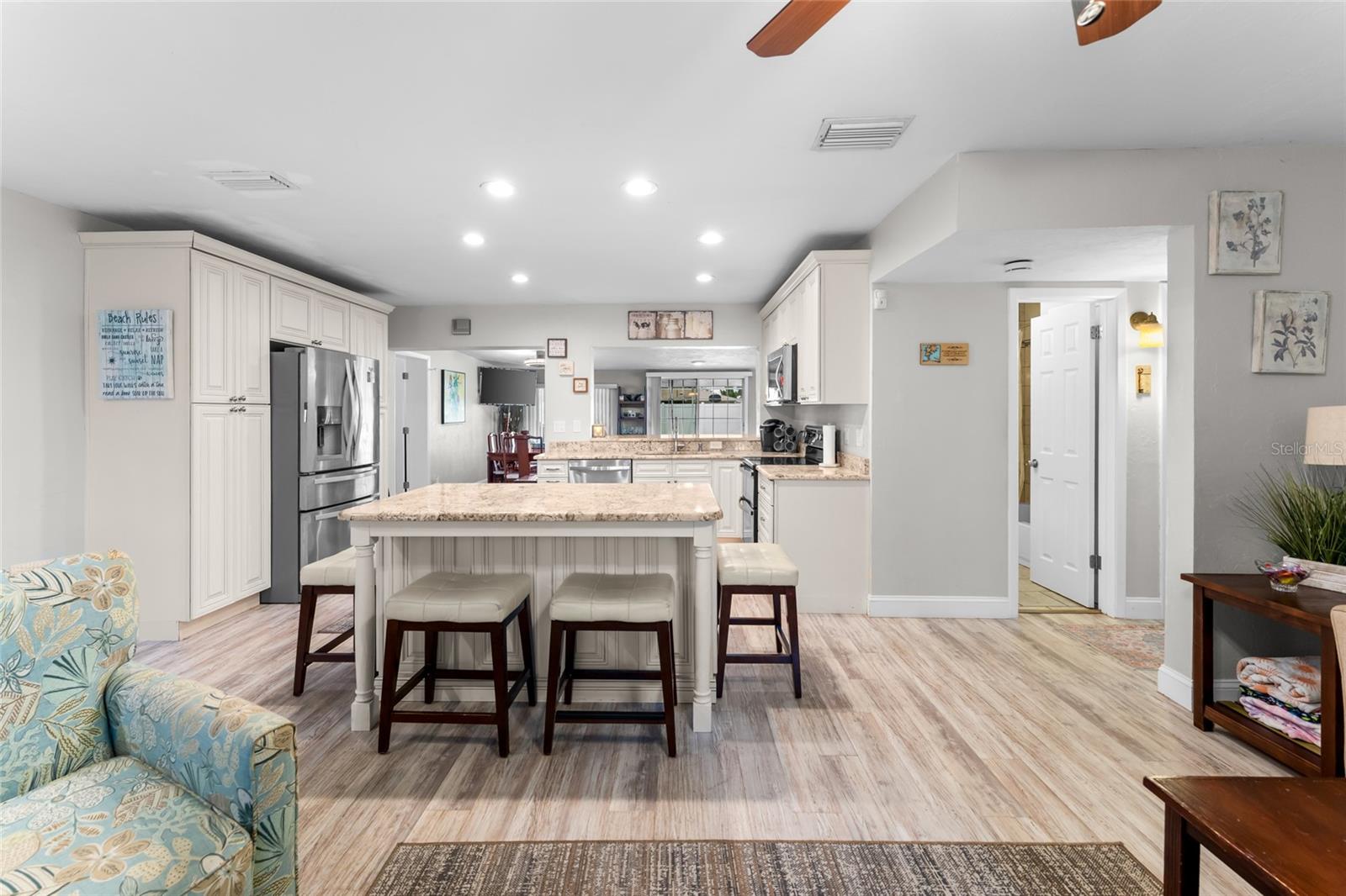 Image 6 of 68 For 4533 20th Avenue N