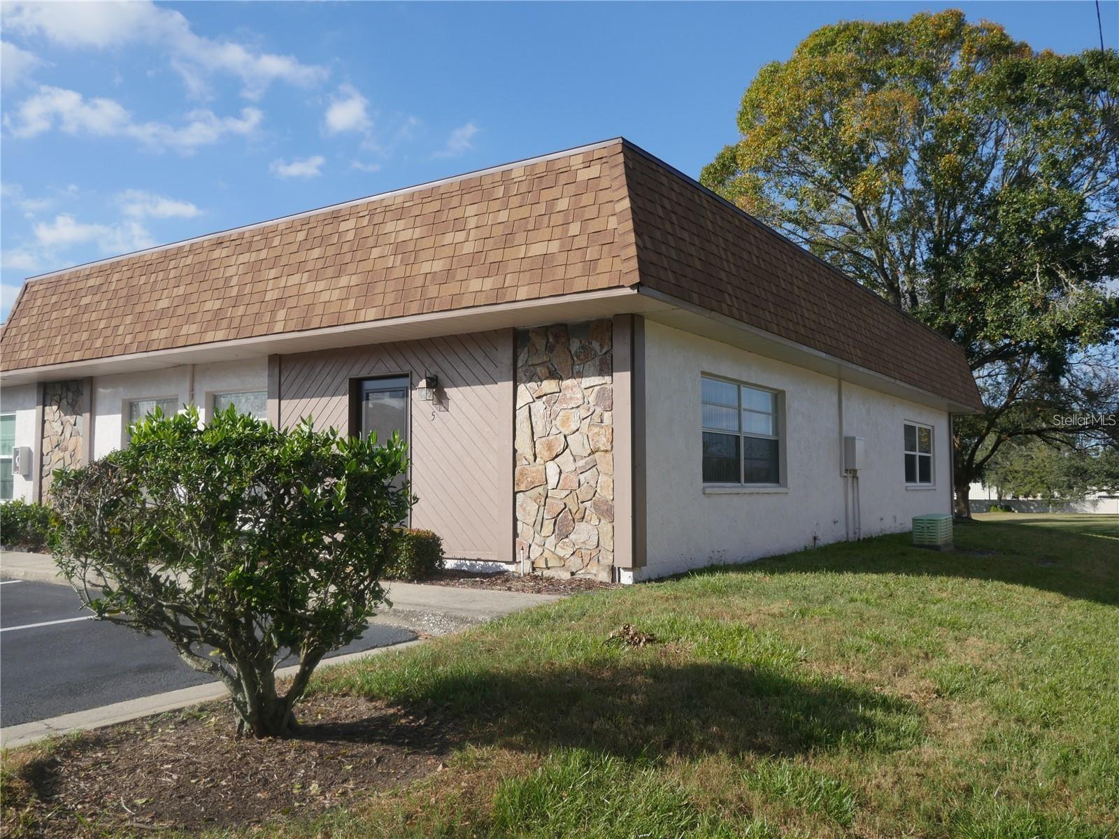 Image 2 of 35 For 6165 Chesham Drive 5