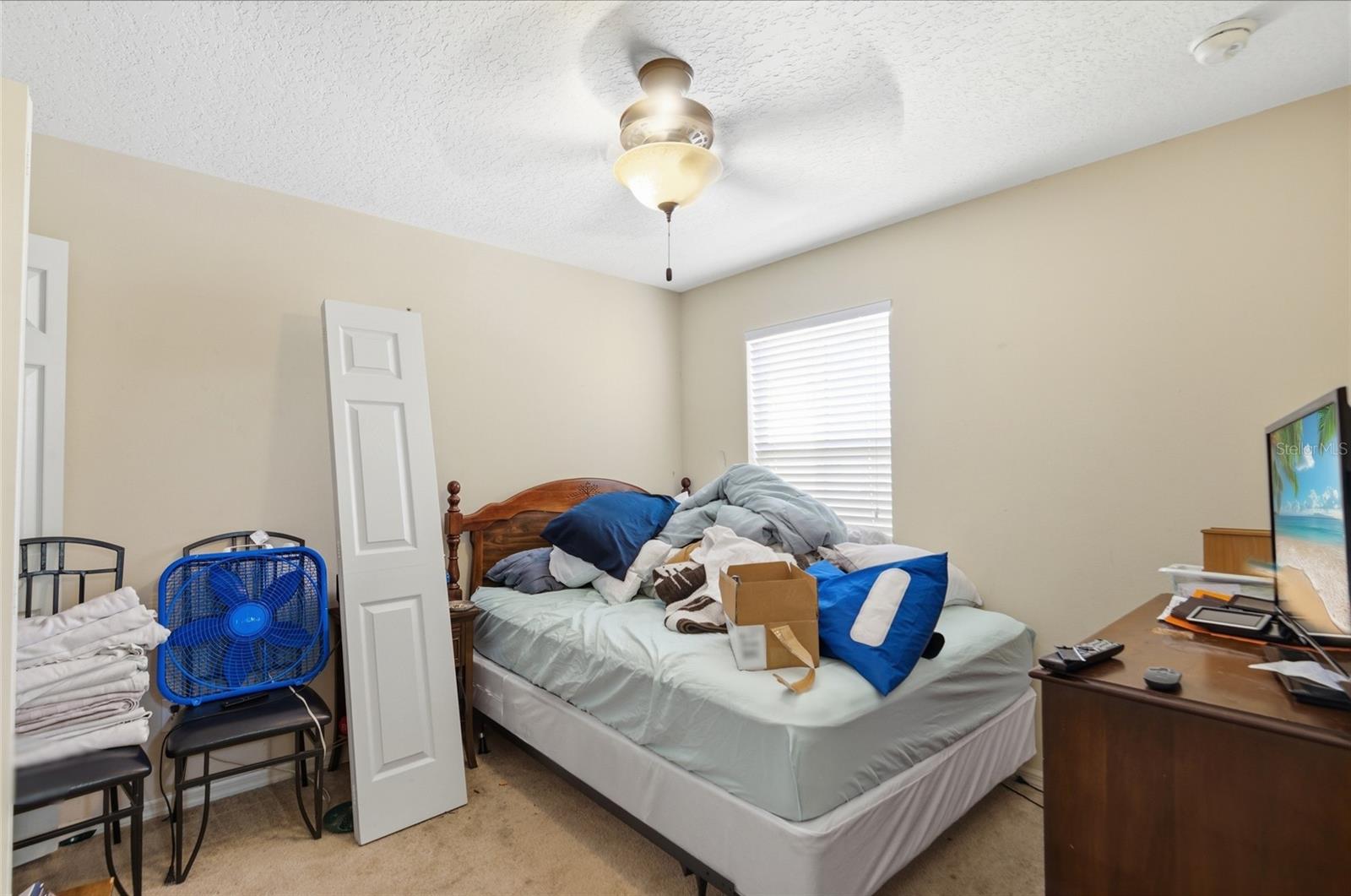 Image 14 of 28 For 1330 Long Oak Way