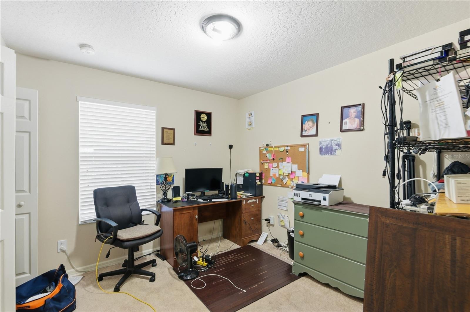 Image 16 of 28 For 1330 Long Oak Way