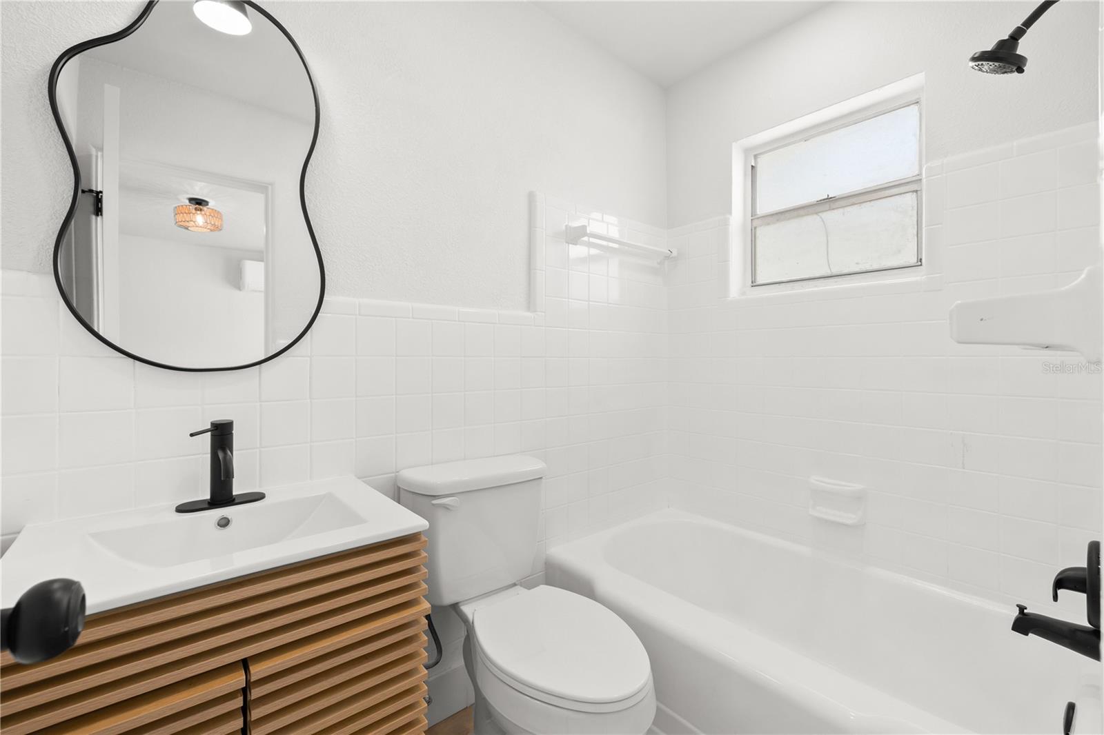 Image 4 of 14 For 13388 1st Street E C