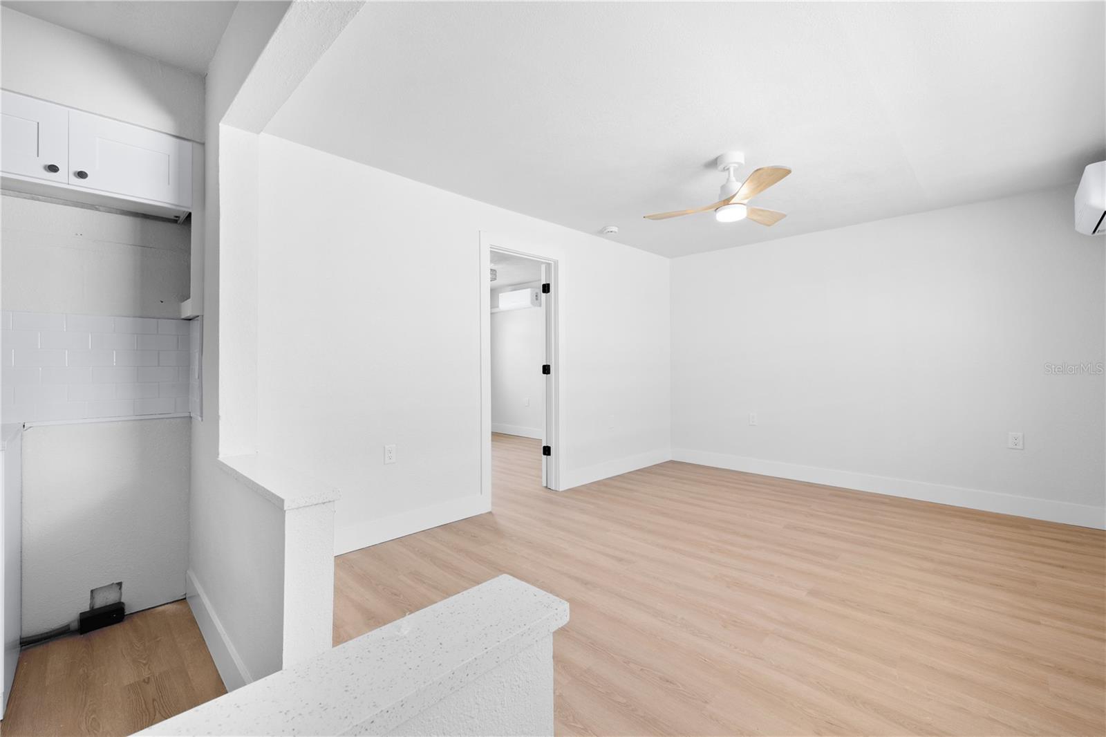 Image 5 of 14 For 13388 1st Street E C