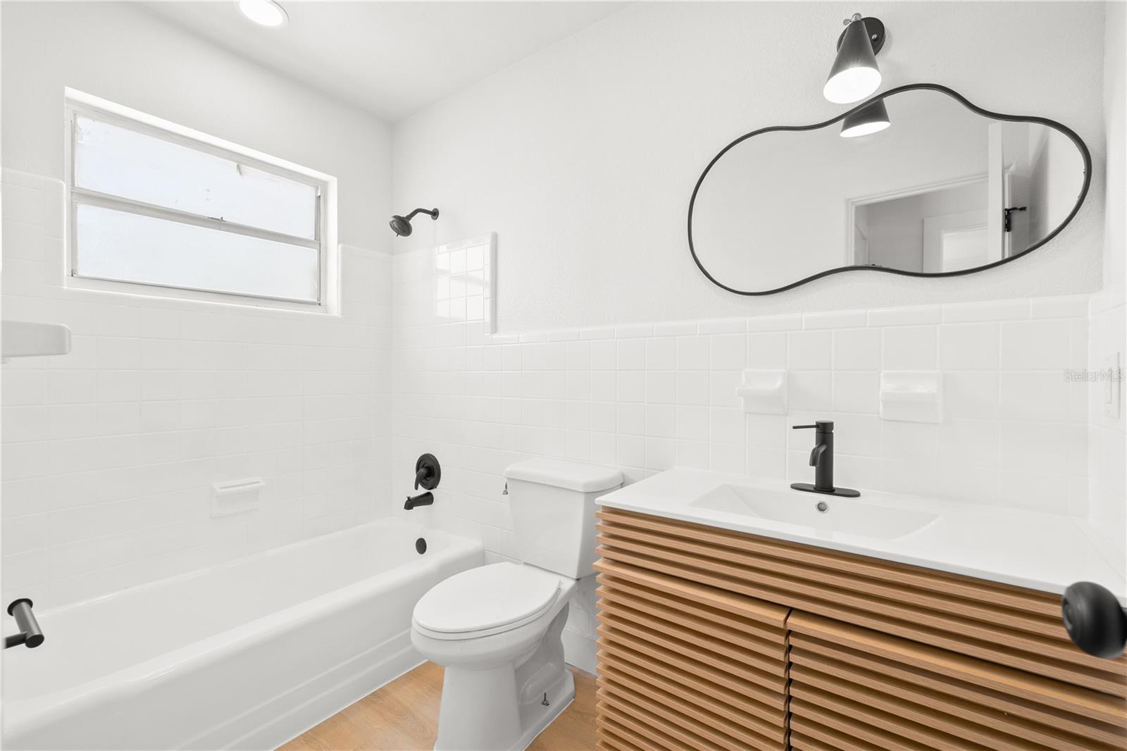 Image 6 of 14 For 13388 1st Street E C