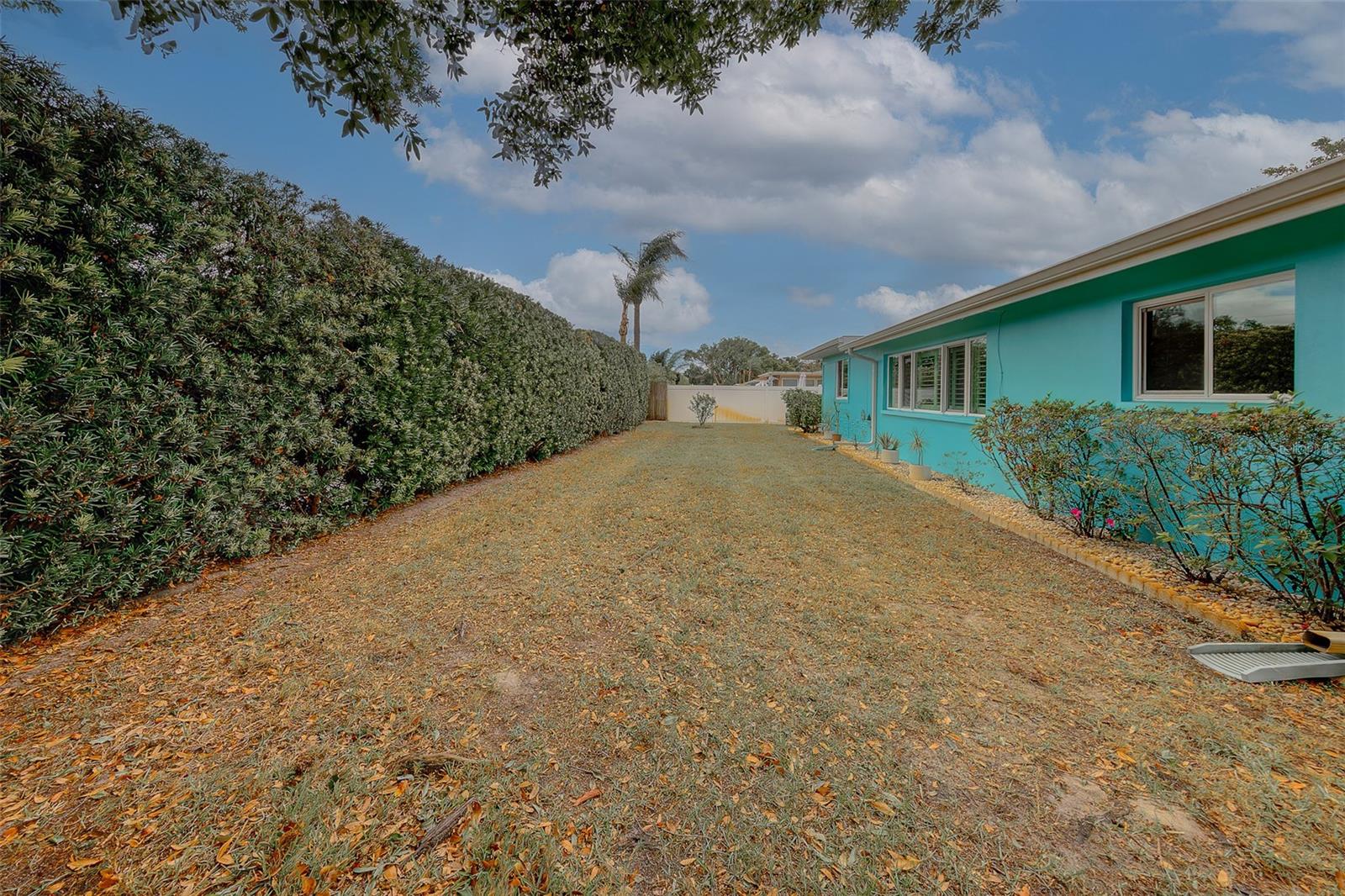 Image 35 of 39 For 1923 Sky Drive