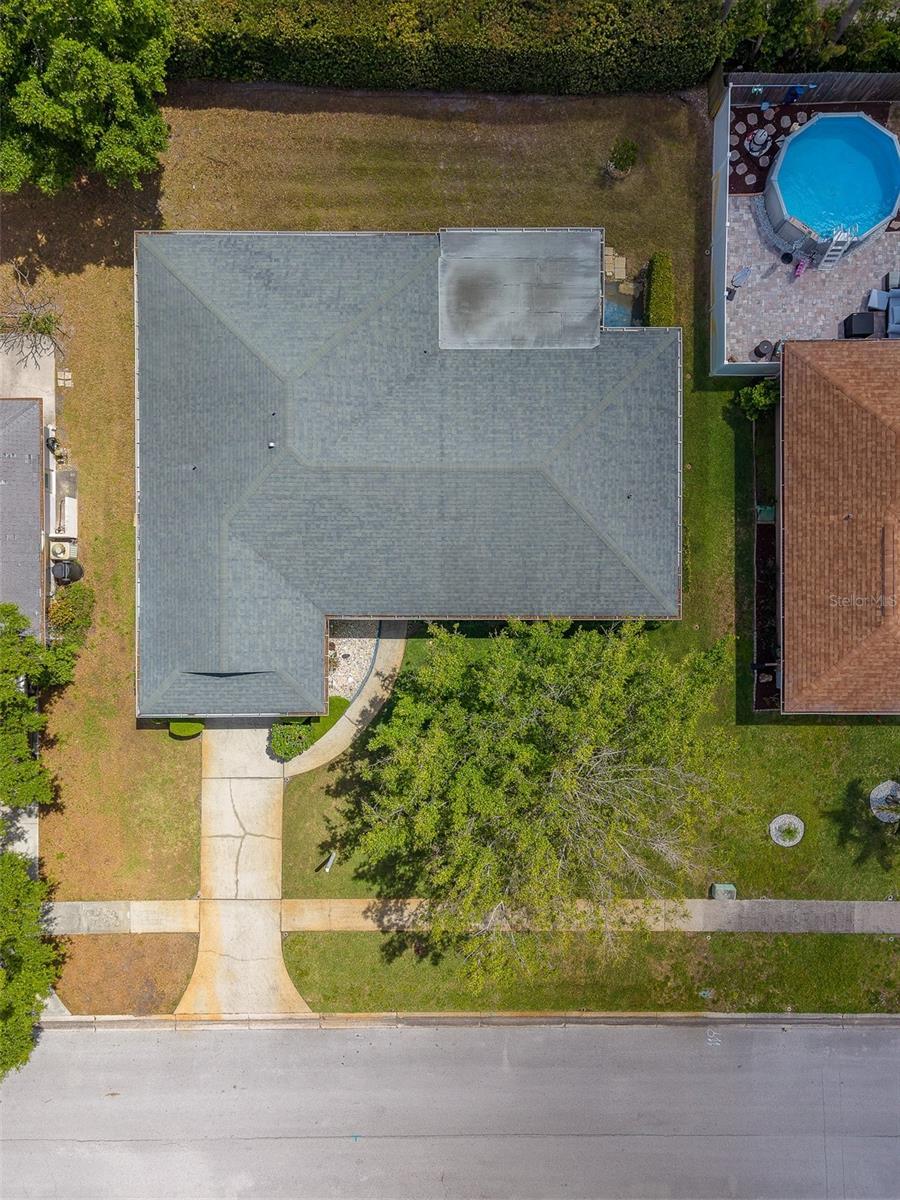 Image 5 of 39 For 1923 Sky Drive