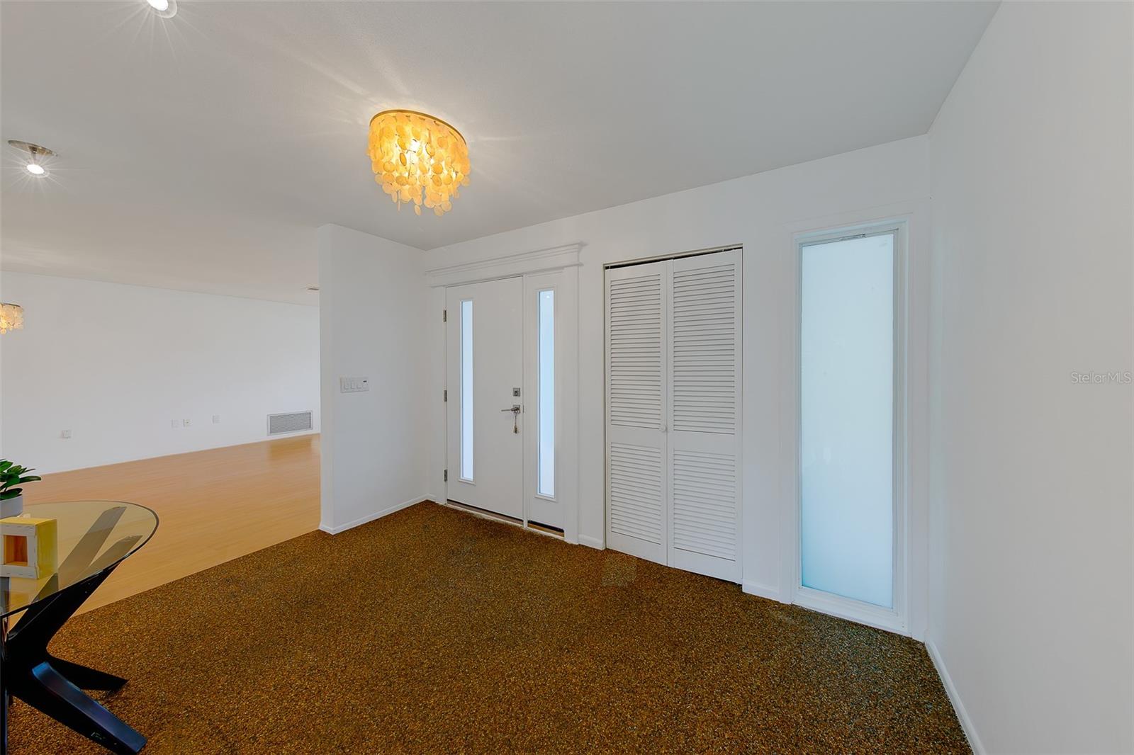 Image 6 of 39 For 1923 Sky Drive