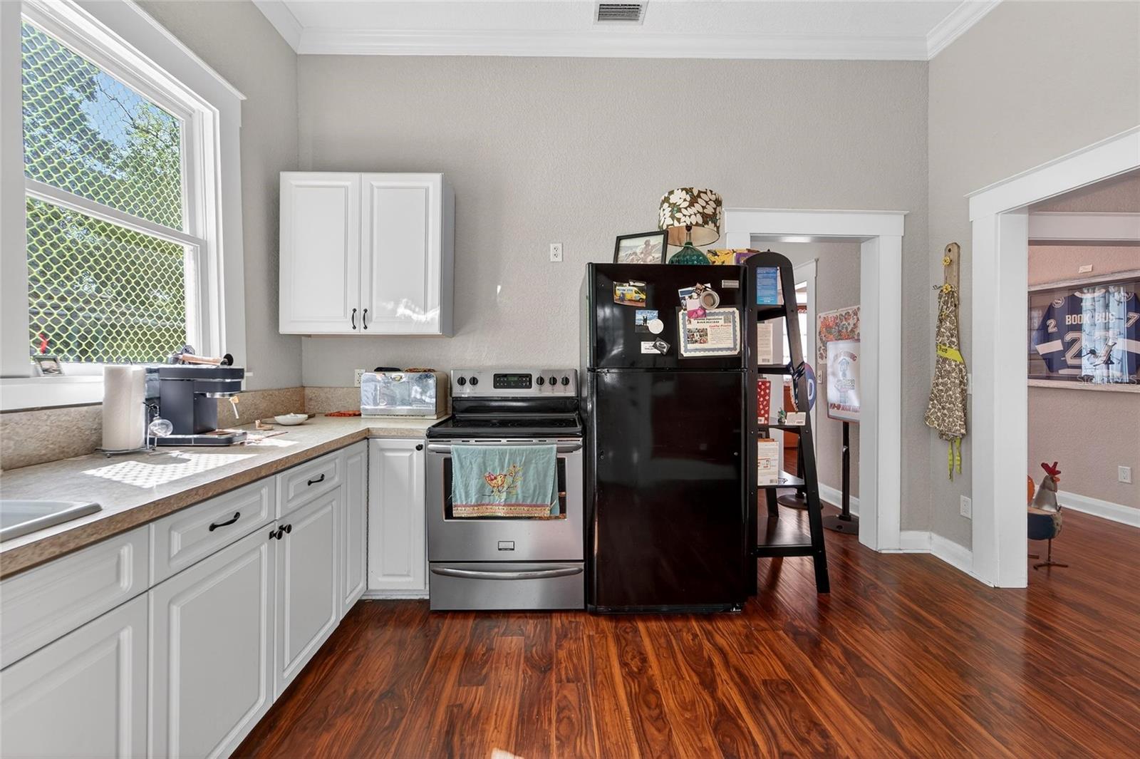 Image 29 of 73 For 2316 3rd Avenue