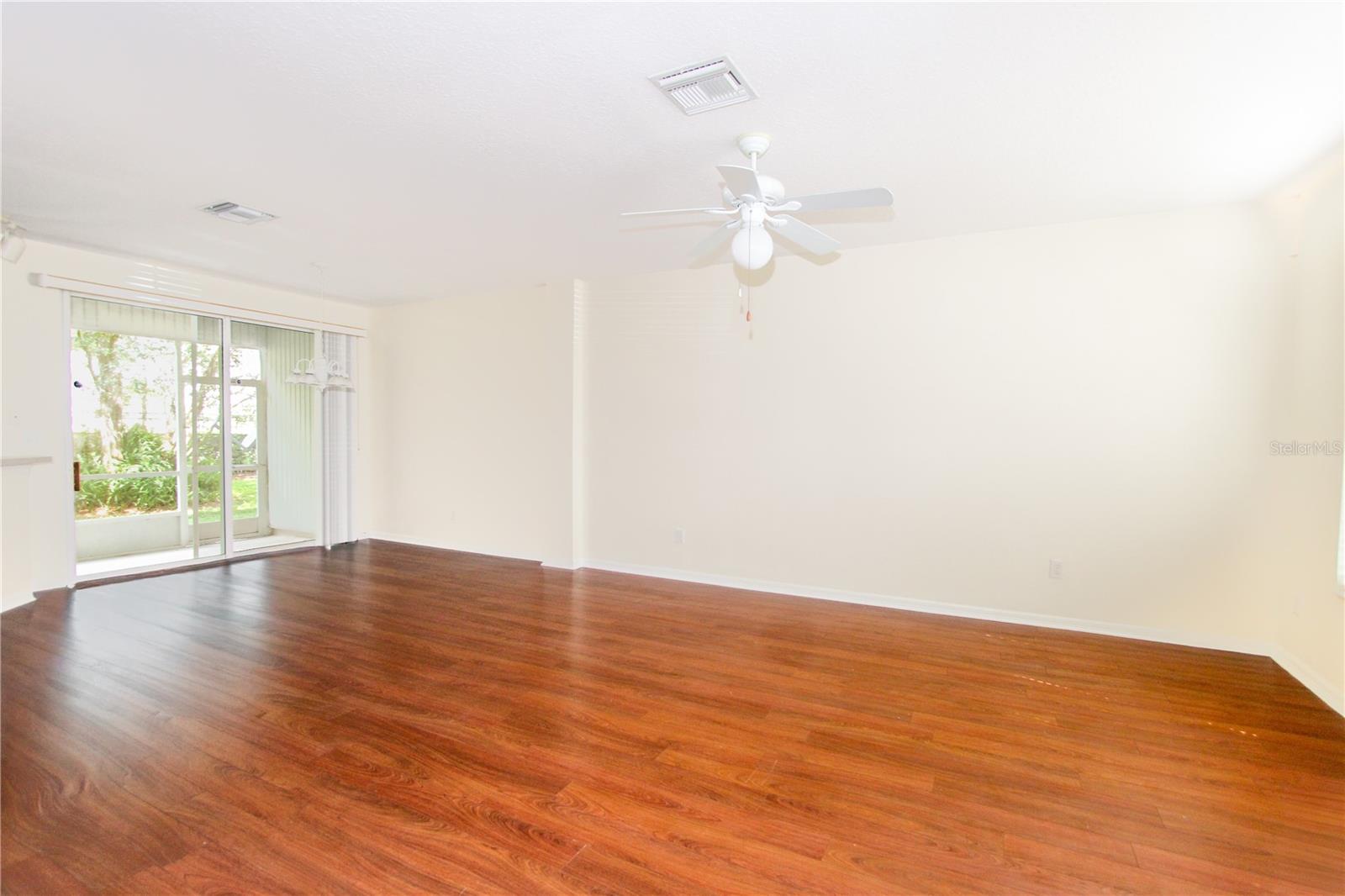 Image 5 of 26 For 212 Golden Pond Court