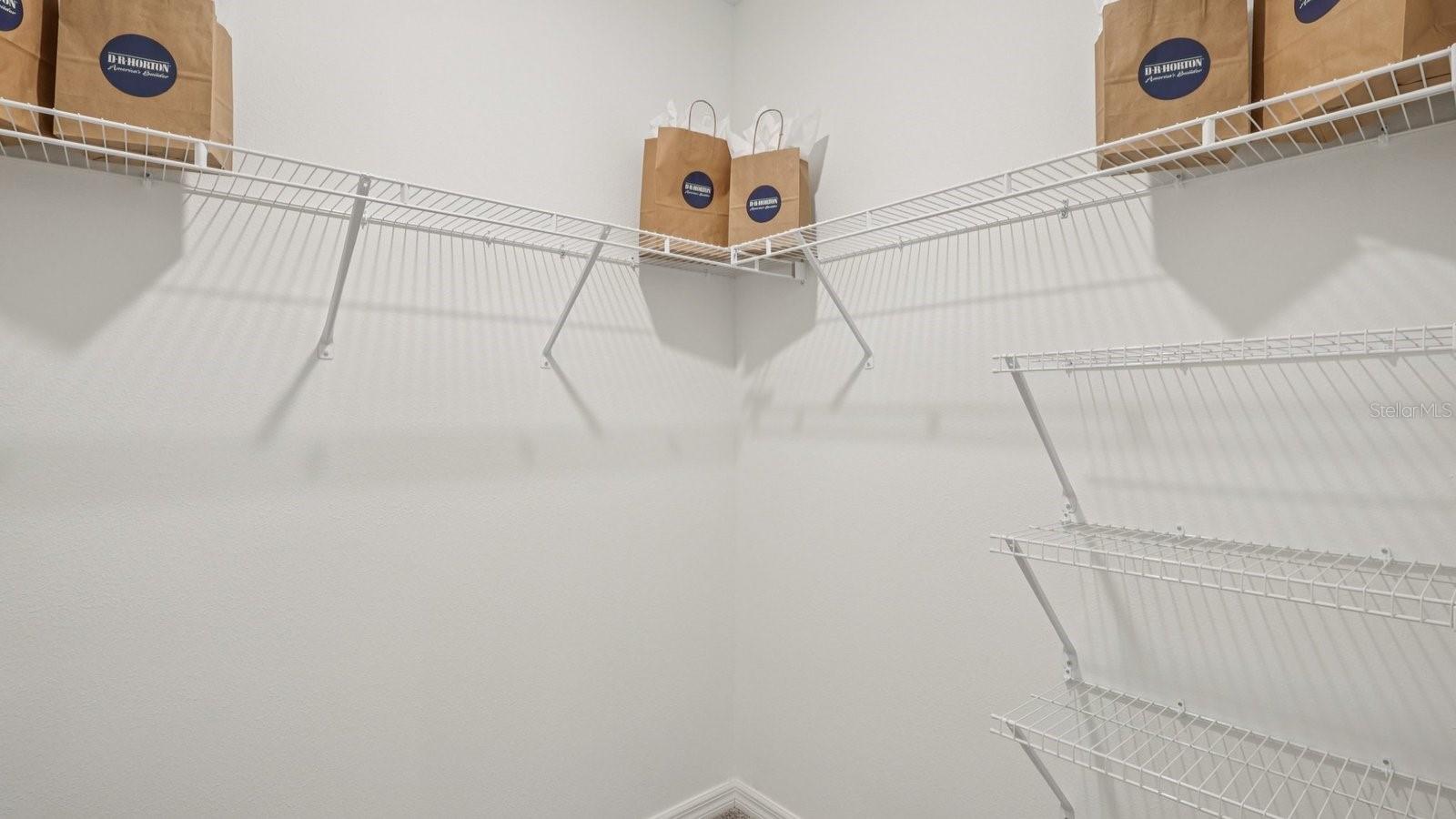 Image 23 of 32 For 17633 Spanish Oak Loop