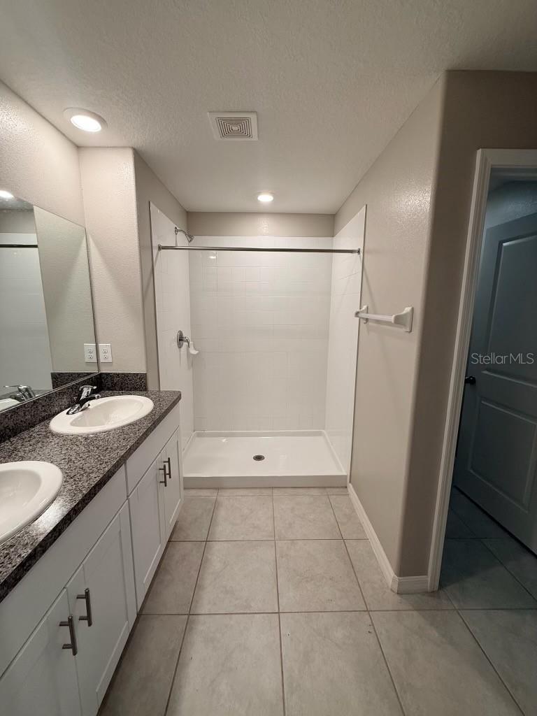 Image 13 of 31 For 11424 Sage Canyon Drive