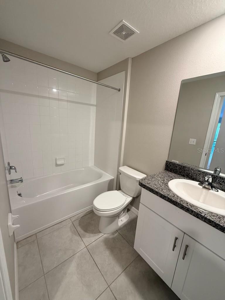 Image 19 of 31 For 11424 Sage Canyon Drive