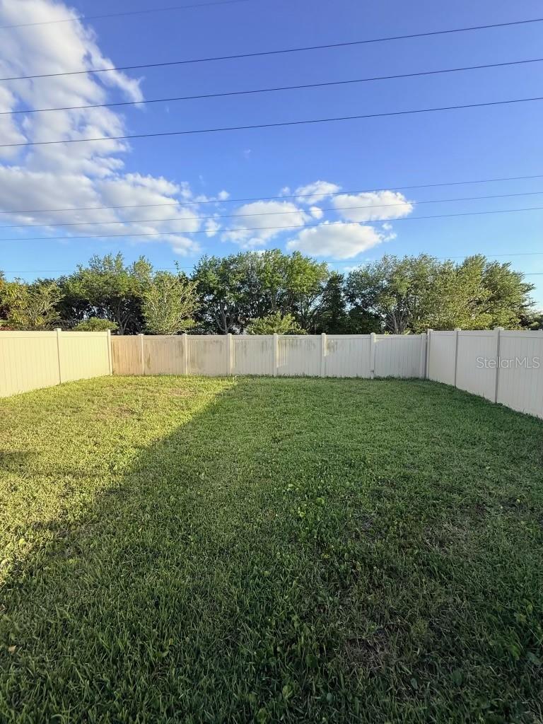 Image 28 of 31 For 11424 Sage Canyon Drive