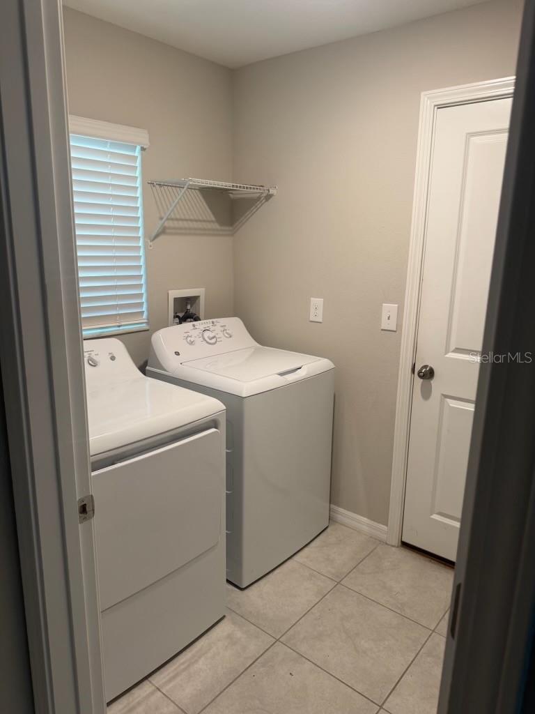 Image 4 of 31 For 11424 Sage Canyon Drive