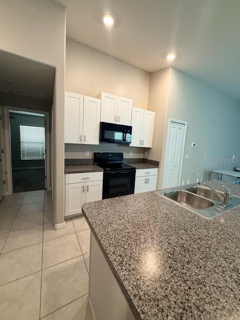 Image 9 of 31 For 11424 Sage Canyon Drive