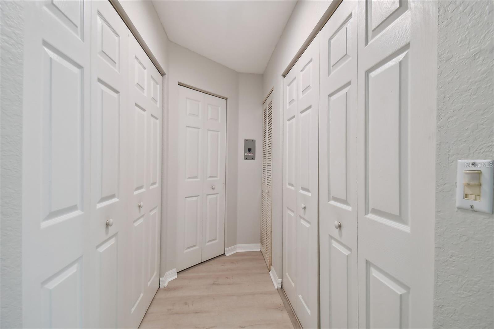 Image 10 of 23 For 5052 Sunridge Palms Drive 104